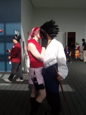 Sakura_and_Sasuke_Cosplay_by_suien_of_the_mist.jpg